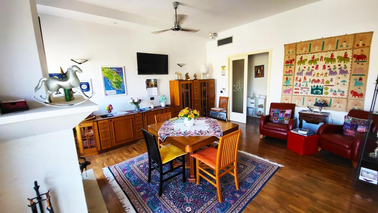 Attico Barocco Bed & Breakfast Lecce Luaran gambar